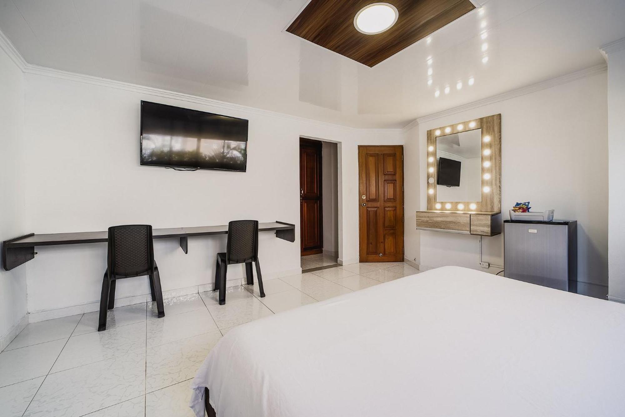 Villa Santos Apartaestudios Barranquilla  Zewnętrze zdjęcie